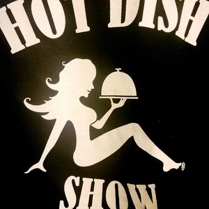 XL 'hotdishshow.com' Mens T-Shirt